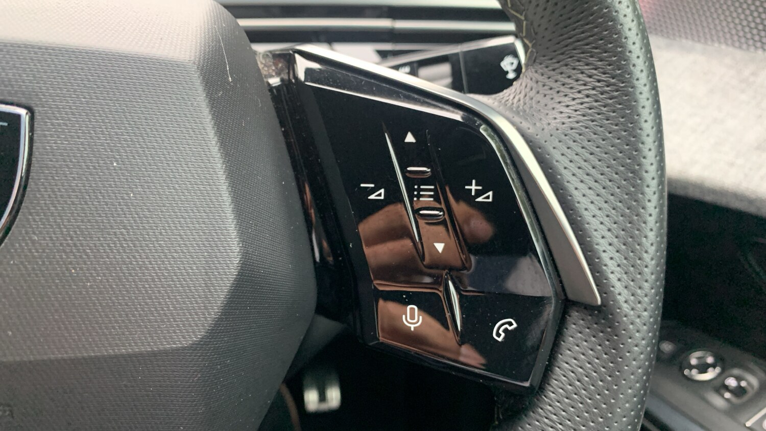 Used Peugeot 3008 2024 for sale - 75916385: Photo 24