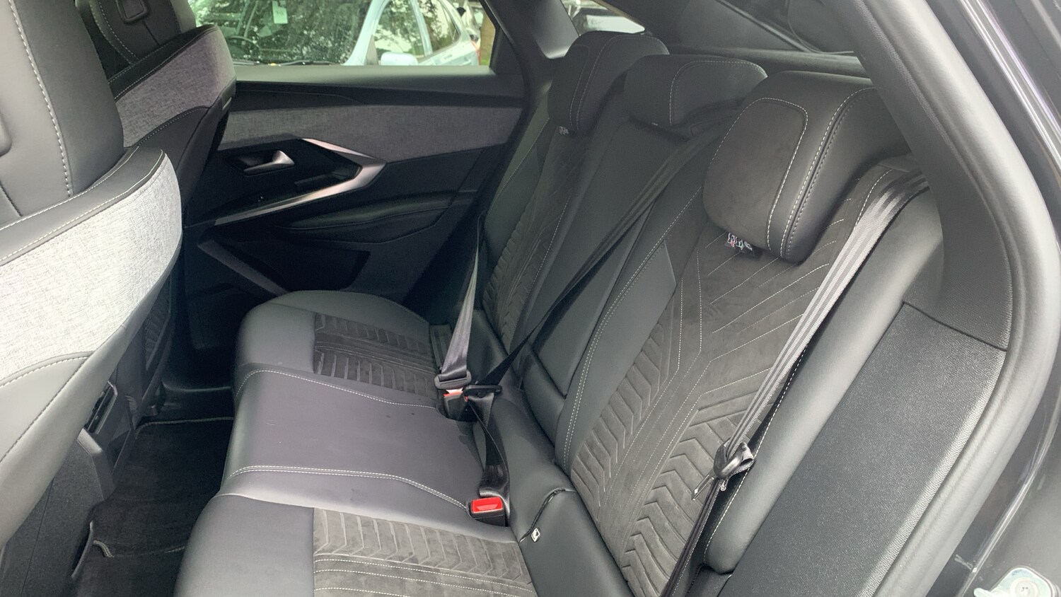 Used Peugeot 3008 2024 for sale - 75916385: Photo 33