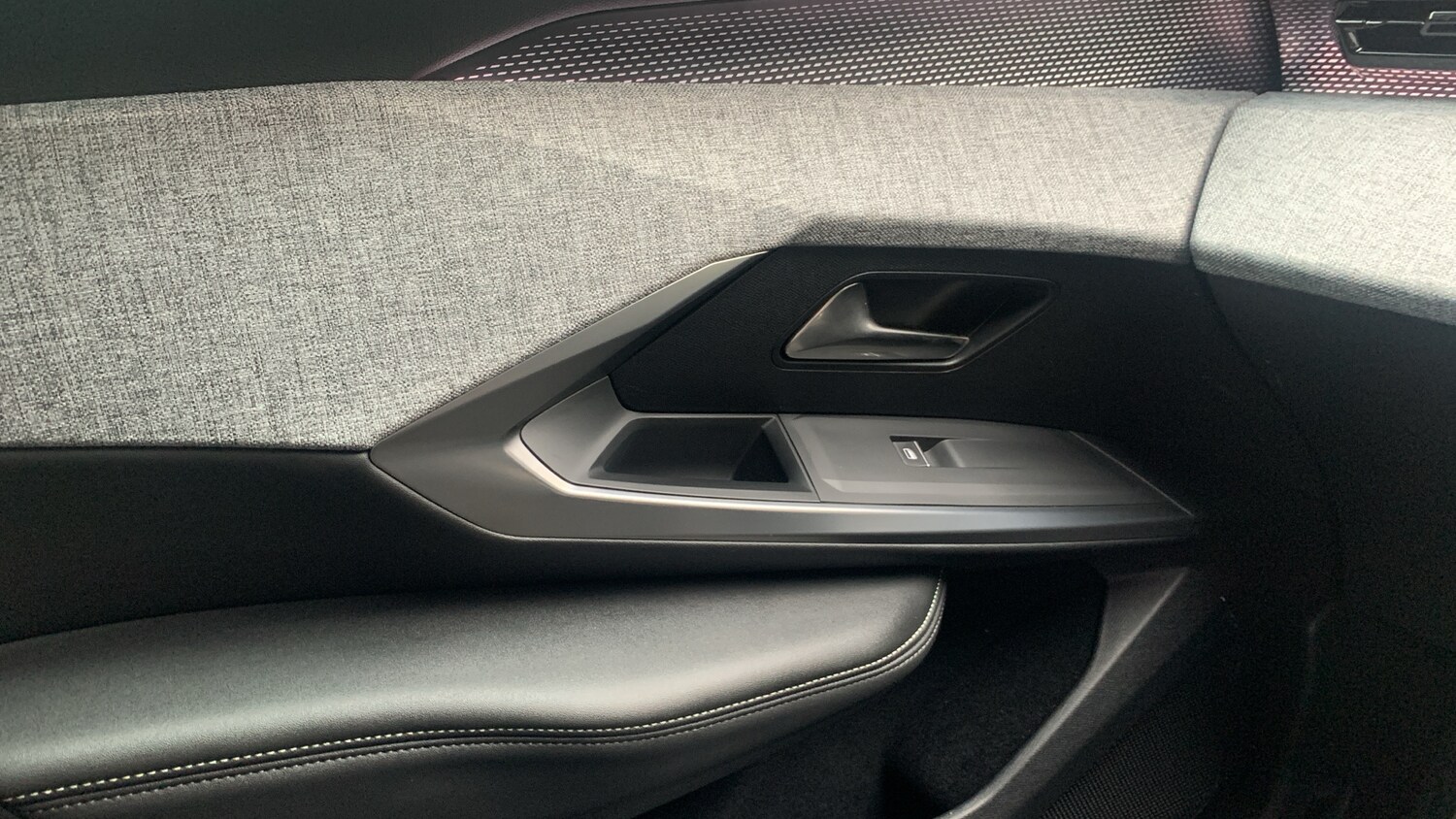 Used Peugeot 3008 2024 for sale - 75916385: Photo 41