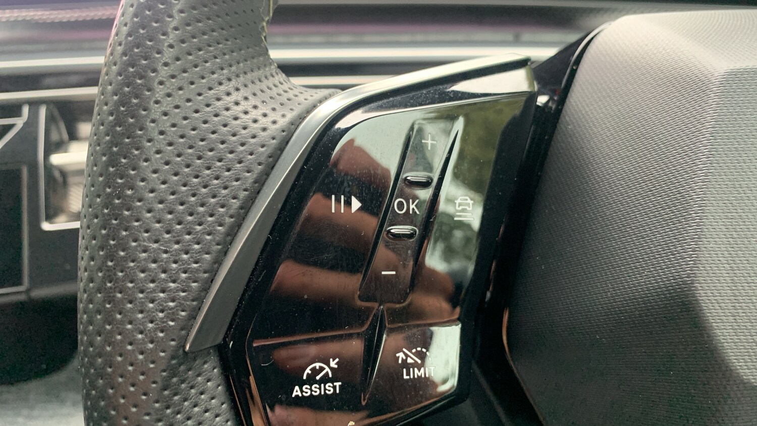 Used Peugeot 3008 2024 for sale - 75916385: Photo 50