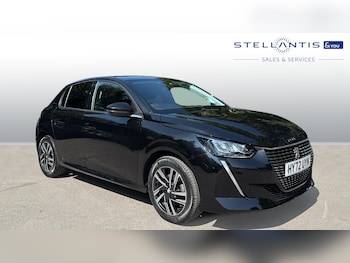 Peugeot - 208