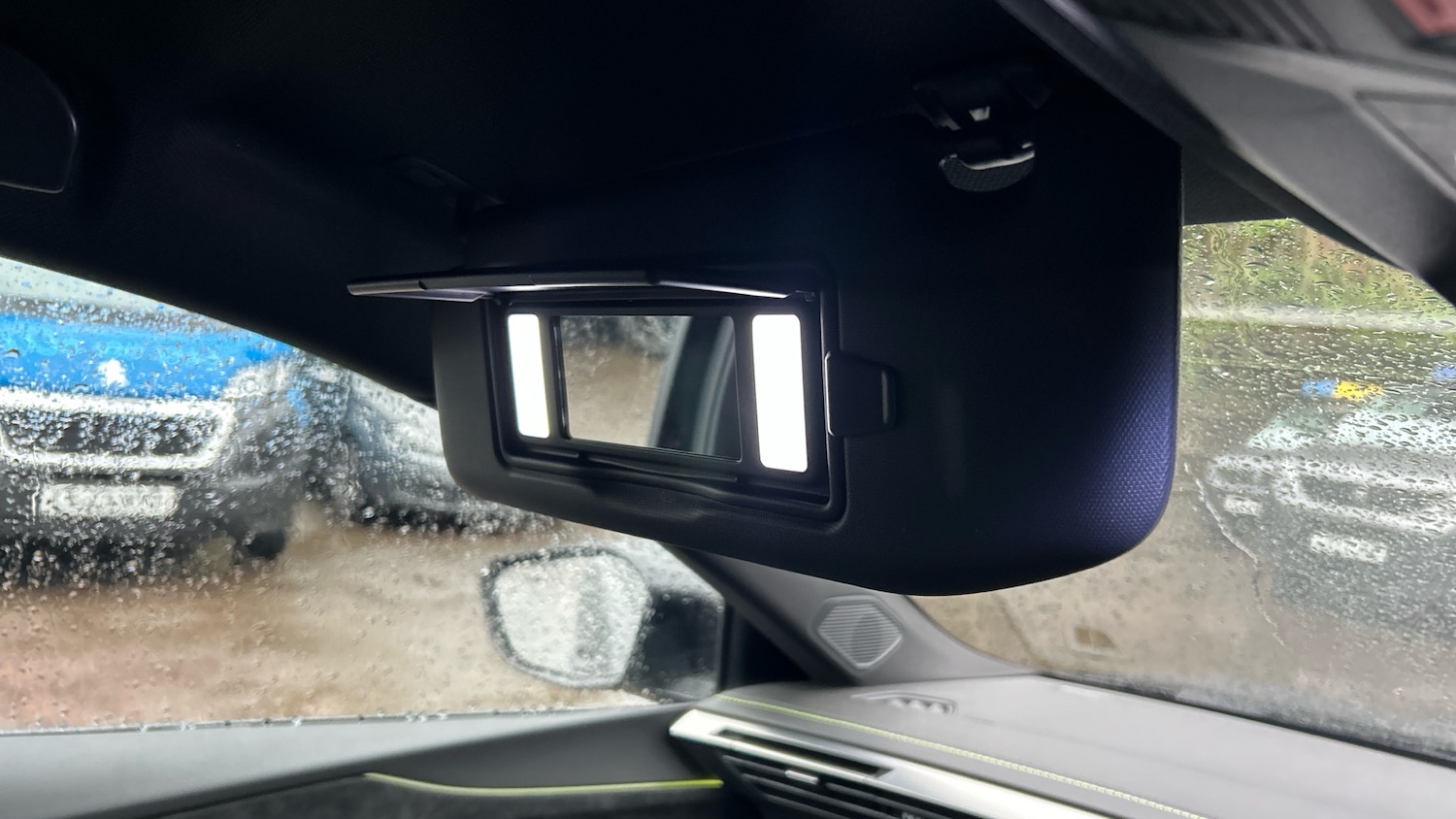 Used Peugeot 408 2025 for sale - 77218100: Photo 35