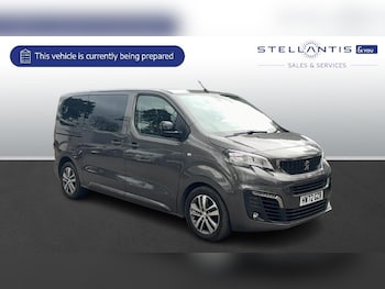 Used Peugeot Traveller 2023 for sale - 77825832: Photo