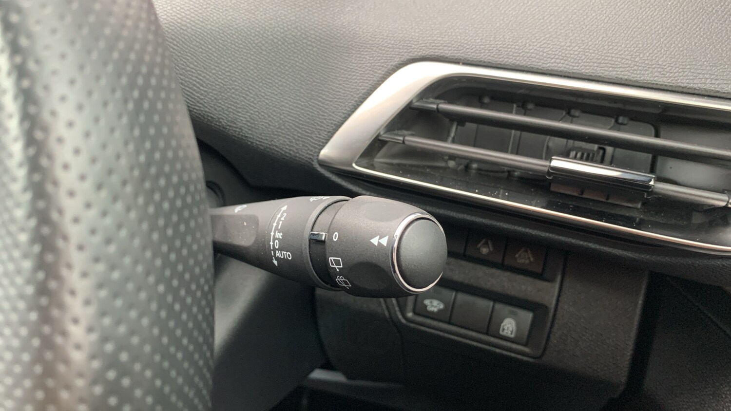 Used Peugeot 5008 2024 for sale - 75916355: Photo 28