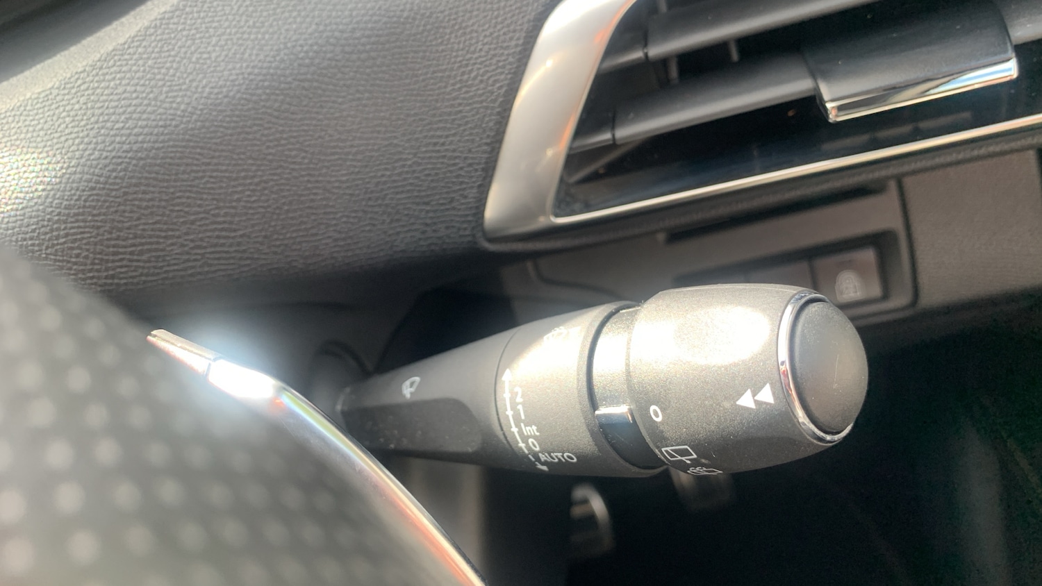 Used Peugeot 5008 2024 for sale - 75942625: Photo 28