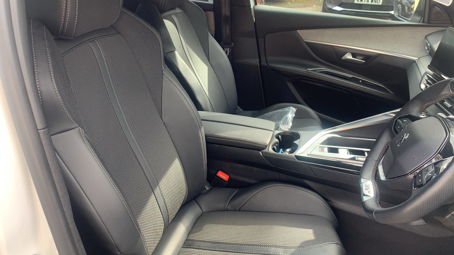 Used Peugeot 5008 2024 for sale - 75942625: Photo 42