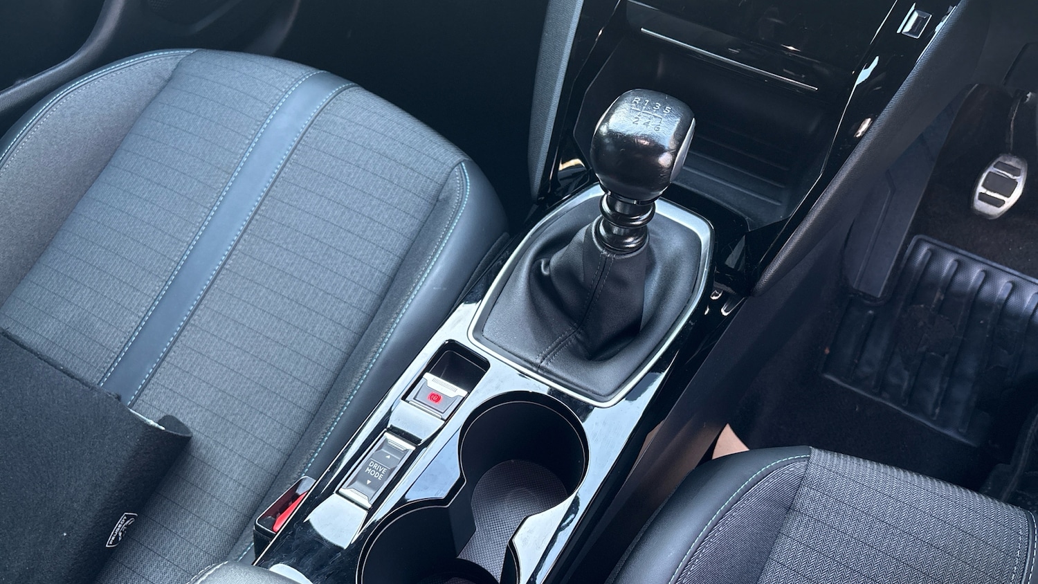 Used Peugeot 2008 2023 for sale - 77587829: Photo 20