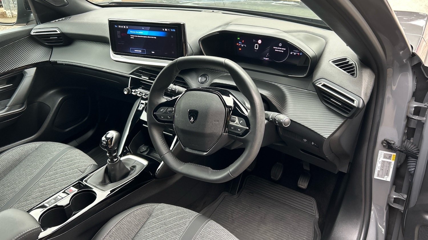 Used Peugeot 2008 2024 for sale - 76241084: Photo 11