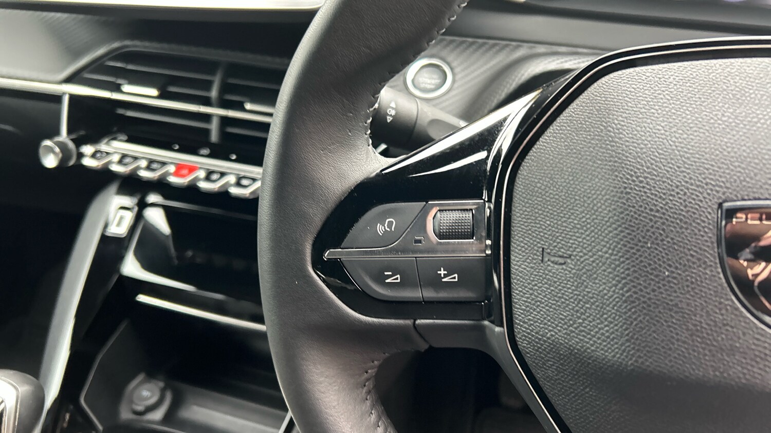 Used Peugeot 2008 2024 for sale - 76241084: Photo 23