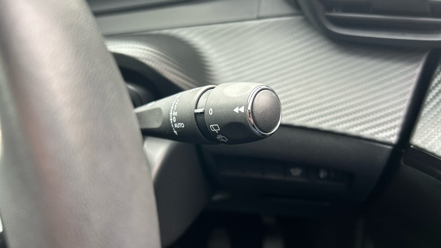 Used Peugeot 2008 2024 for sale - 76241084: Photo 28