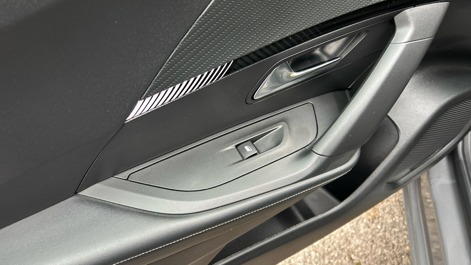 Used Peugeot 2008 2024 for sale - 76241084: Photo 41