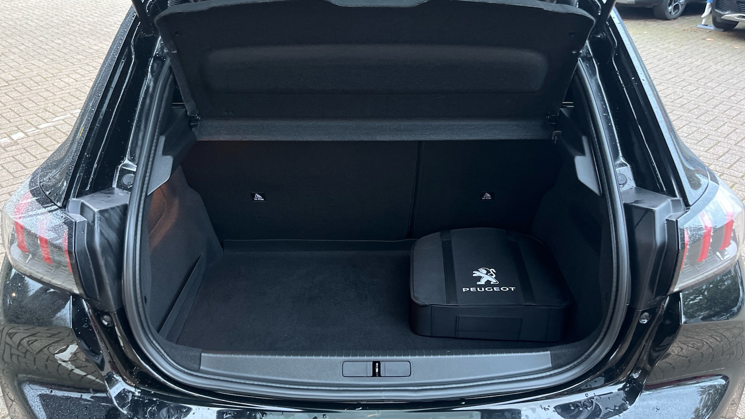 Used Peugeot 208 2021 for sale - 76574465: Photo 19