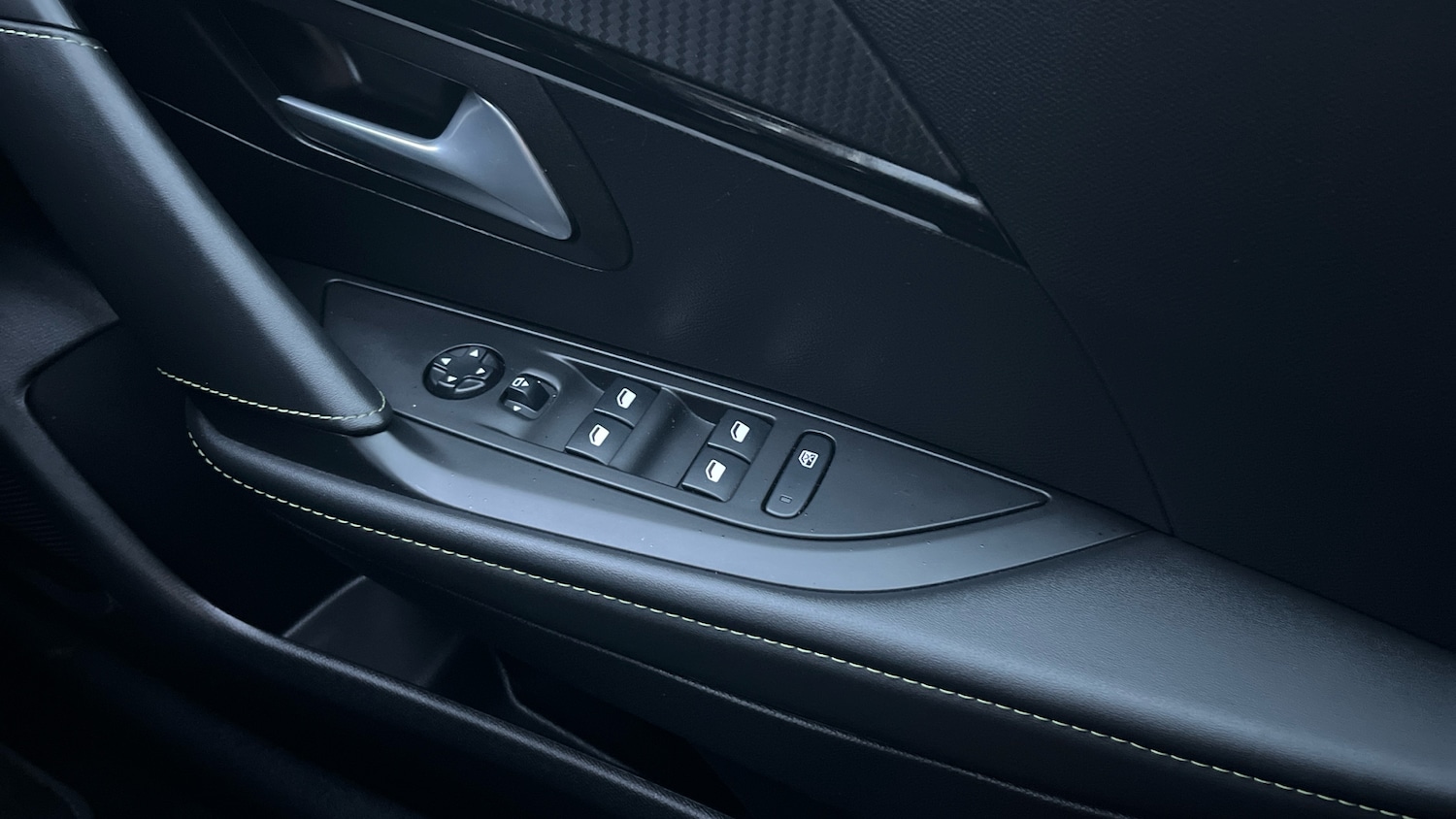 Used Peugeot 208 2021 for sale - 76574465: Photo 22