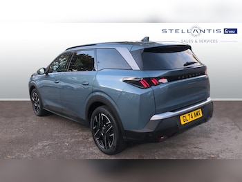 Used Peugeot 5008 2024 for sale - 76500506: Photo