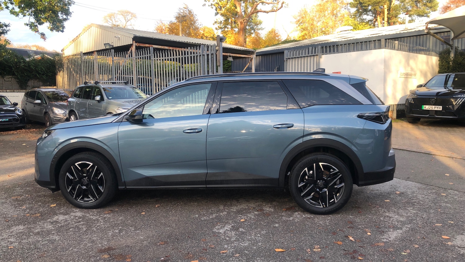 Used Peugeot 5008 2024 for sale - 76500506: Photo 6