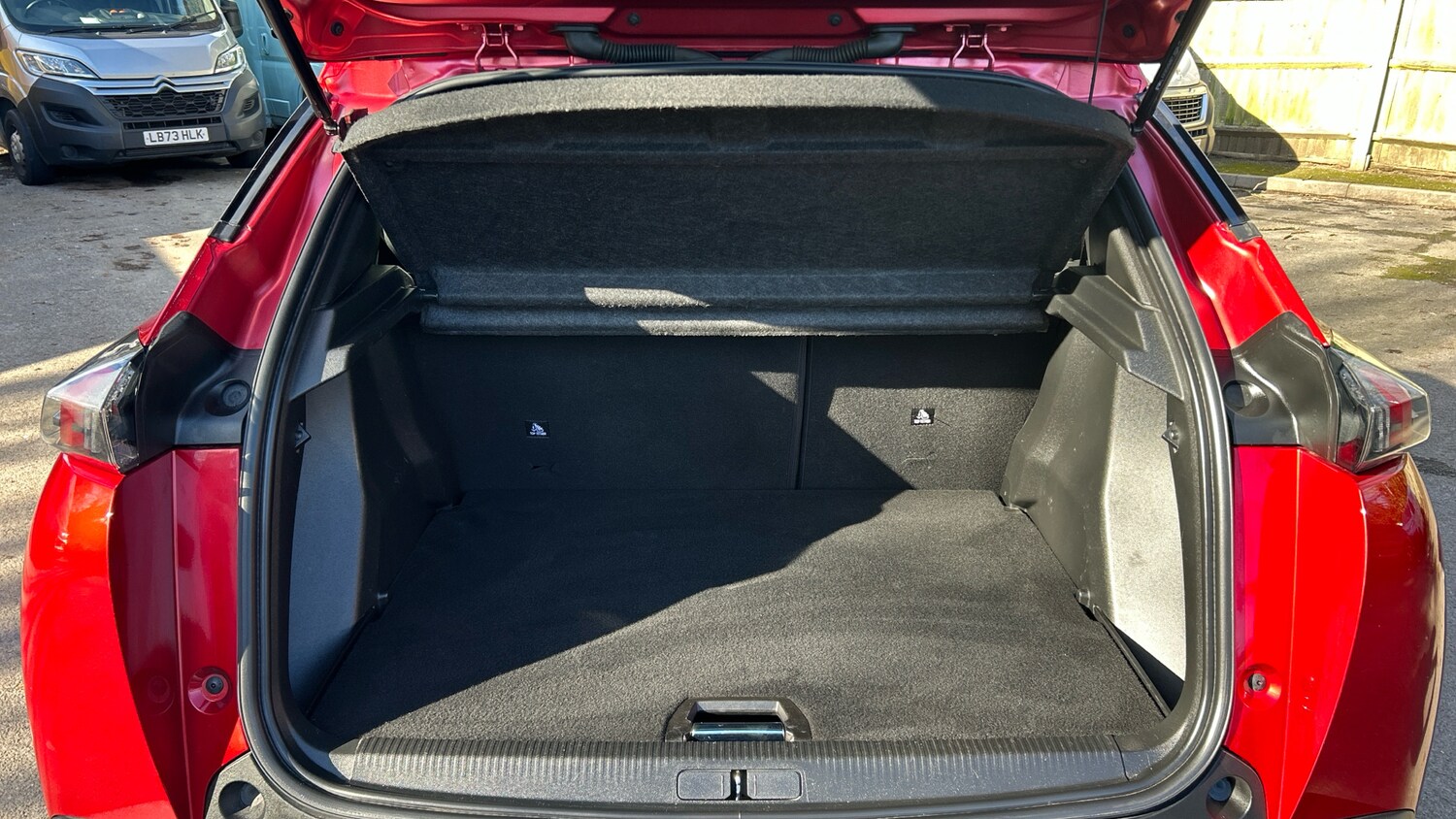 Used Peugeot 2008 2022 for sale - 77332423: Photo 19