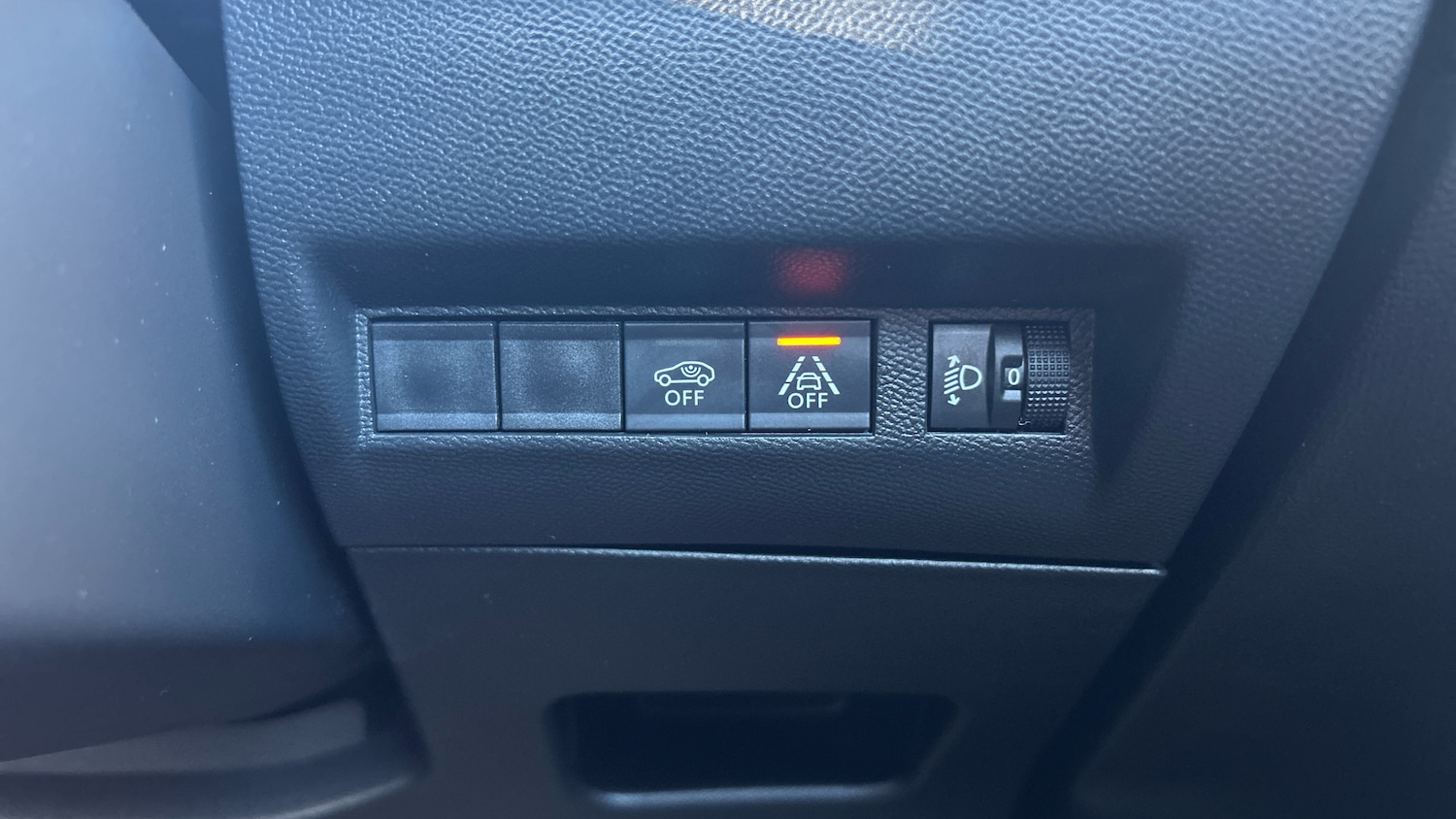 Used Peugeot 2008 2022 for sale - 77332423: Photo 34