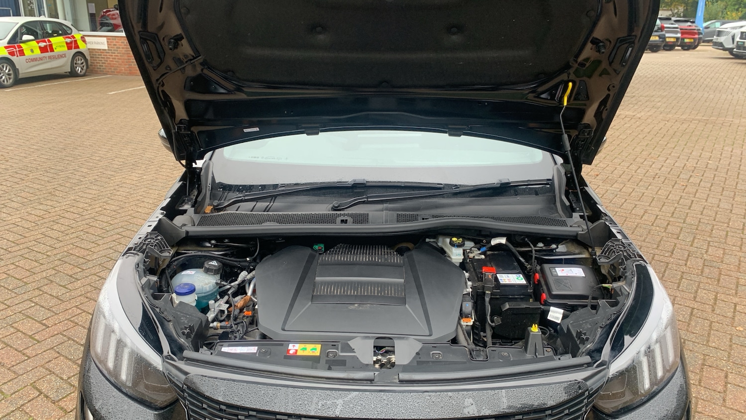 Used Peugeot 2008 2022 for sale - 76086067: Photo 18