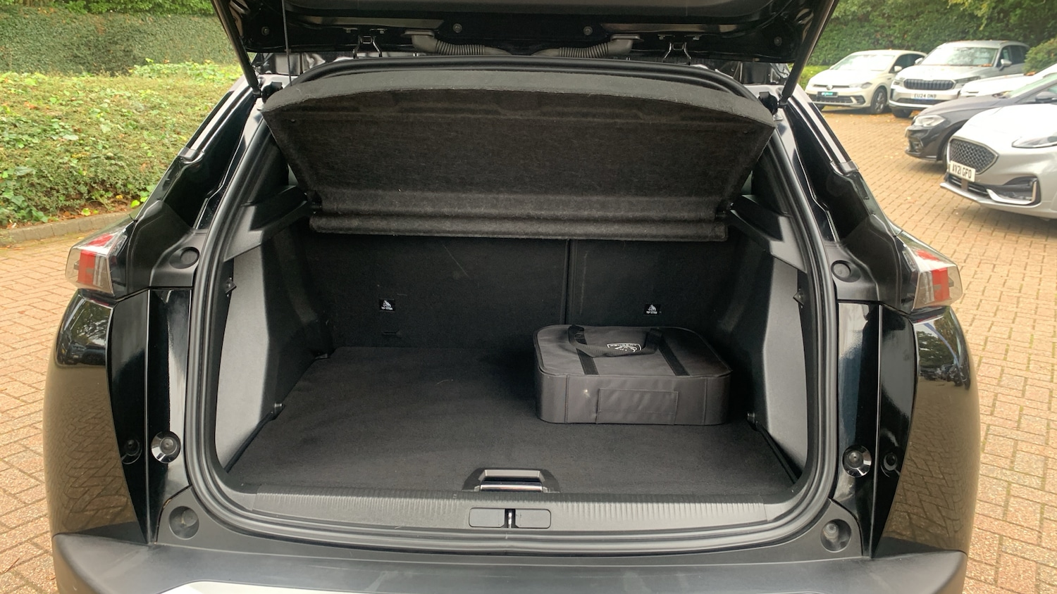 Used Peugeot 2008 2022 for sale - 76086067: Photo 19