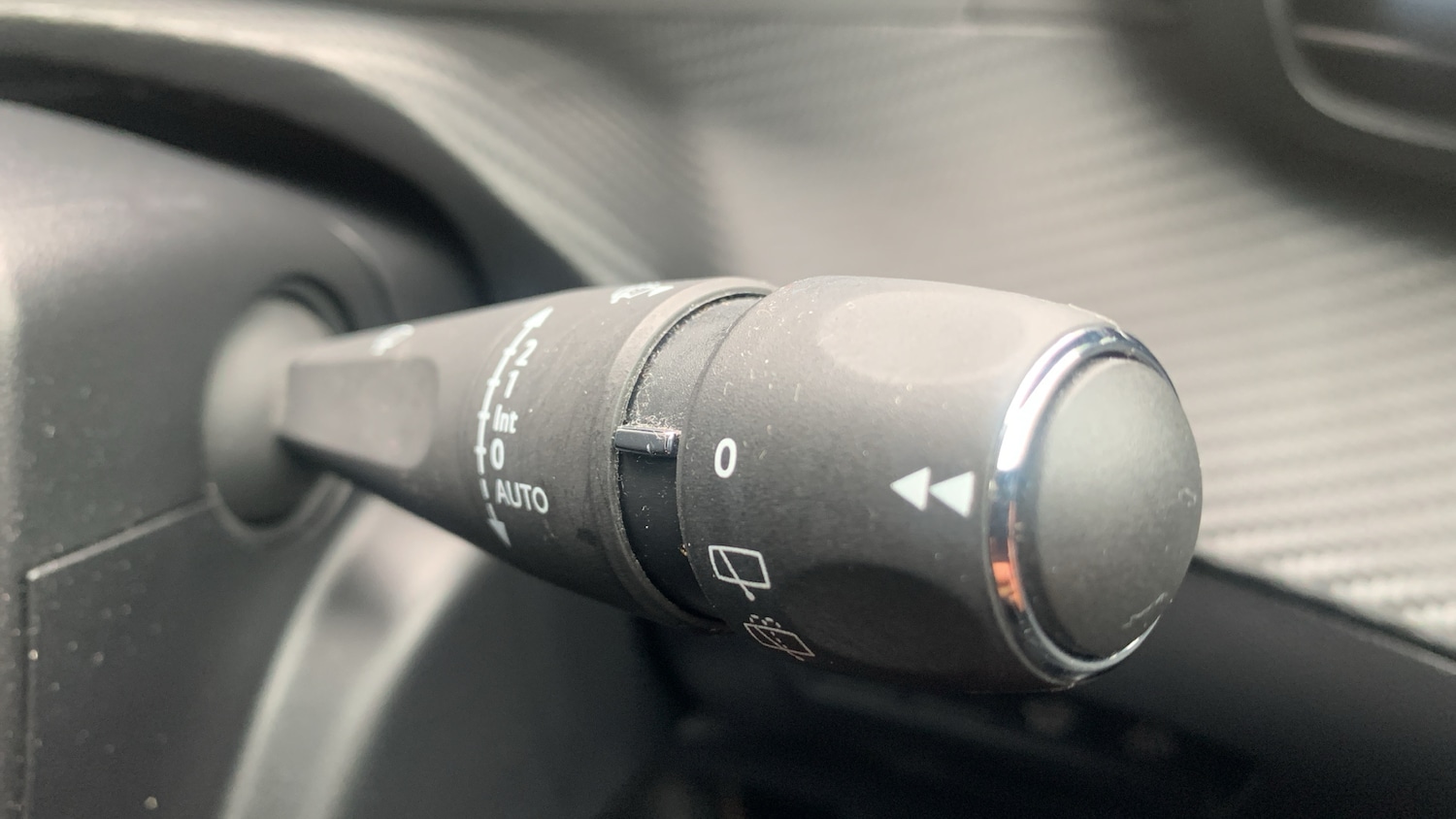 Used Peugeot 2008 2022 for sale - 76086067: Photo 28