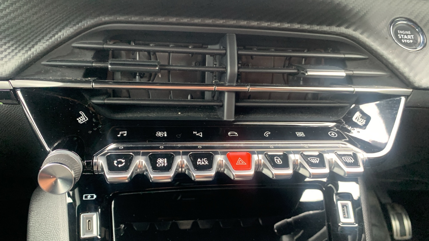 Used Peugeot 2008 2022 for sale - 76086067: Photo 51