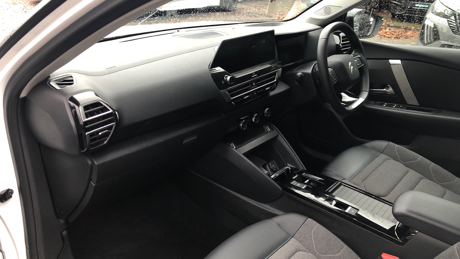 Used Citroen C4 2022 for sale - 76667812: Photo 13