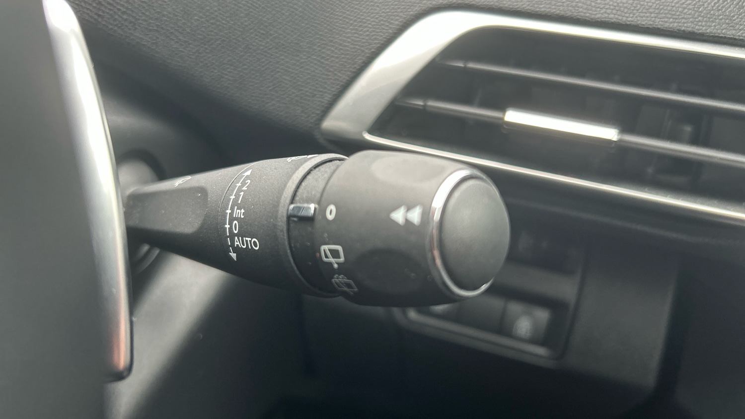 Used Peugeot 3008 2022 for sale - 77145130: Photo 29