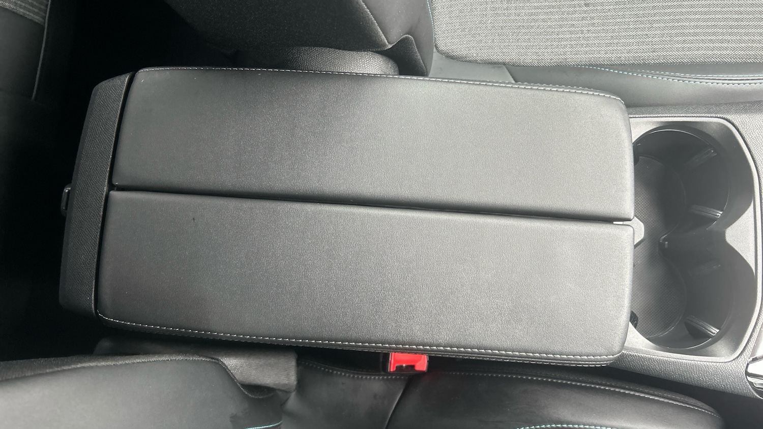 Used Peugeot 3008 2022 for sale - 77145130: Photo 43