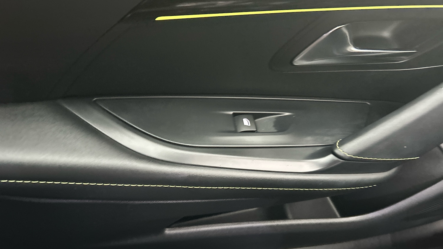 Used Peugeot 208 2024 for sale - 76441663: Photo 41