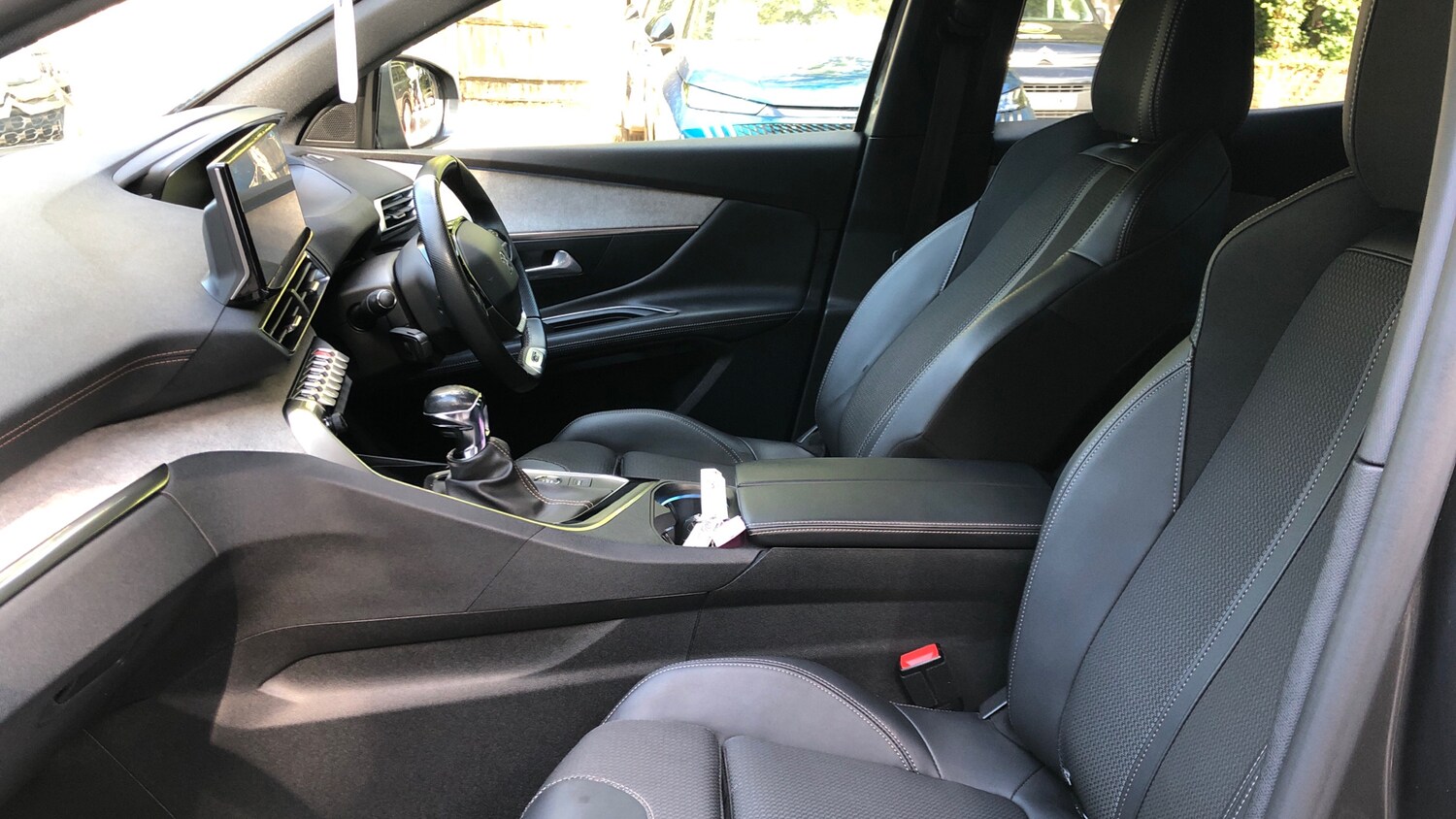 Used Peugeot 3008 2022 for sale - 76025002: Photo 12