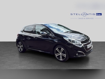 Used Peugeot 208 2015 for sale - 79076797: Photo