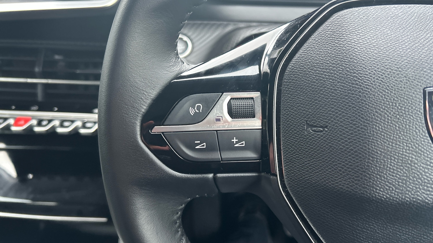 Used Peugeot 208 2025 for sale - 77599598: Photo 23