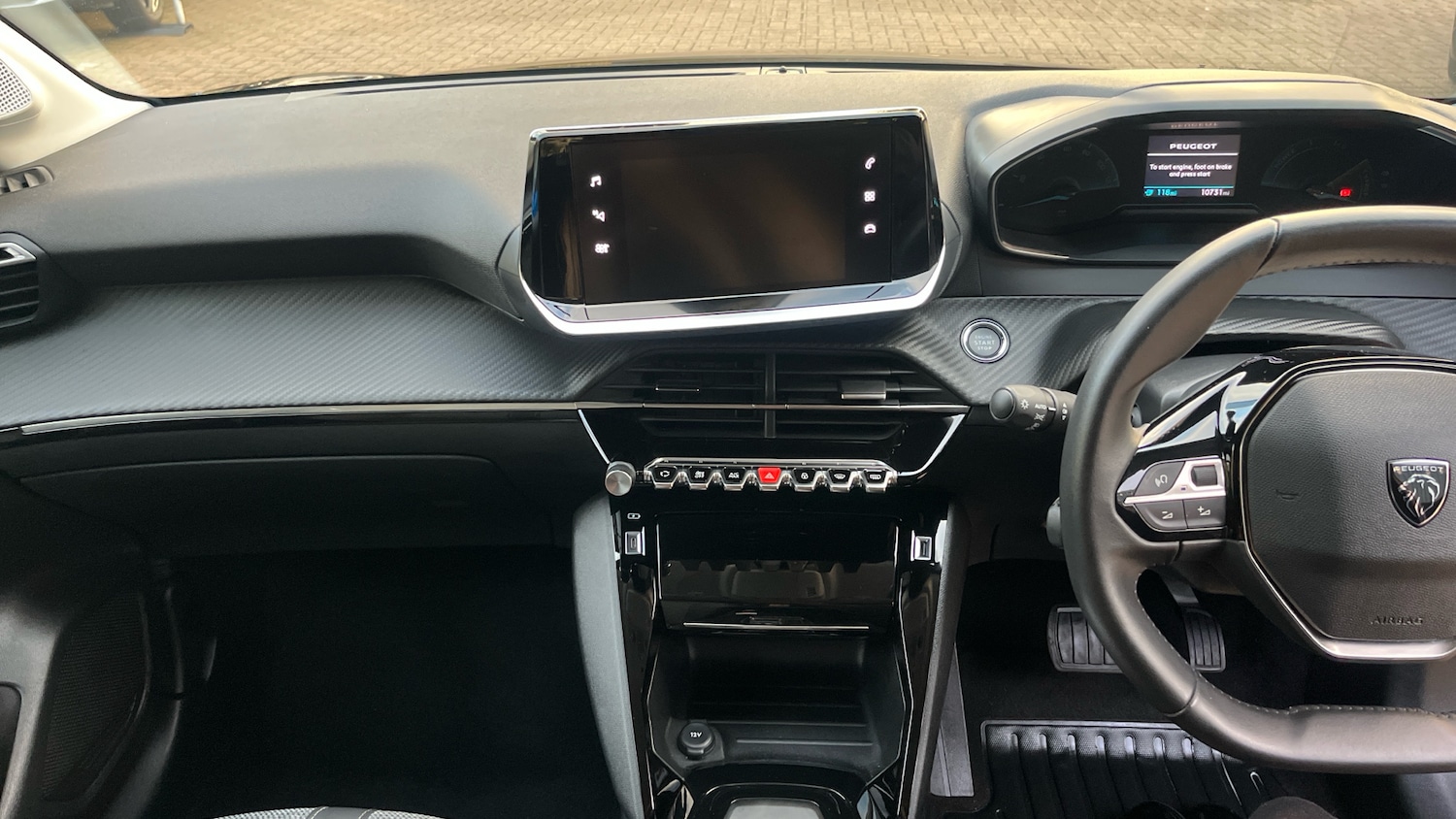 Used Peugeot 208 2024 for sale - 76296647: Photo 10