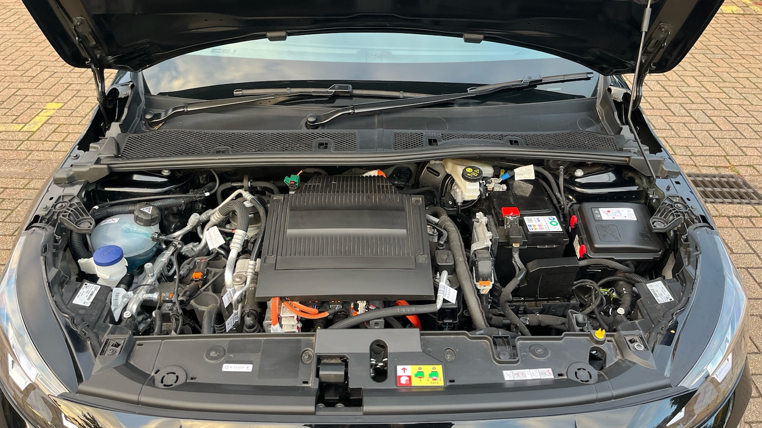 Used Peugeot 208 2024 for sale - 76296647: Photo 18