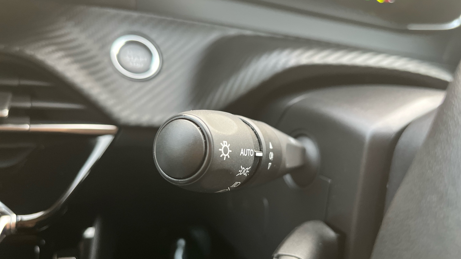 Used Peugeot 208 2024 for sale - 76296647: Photo 27