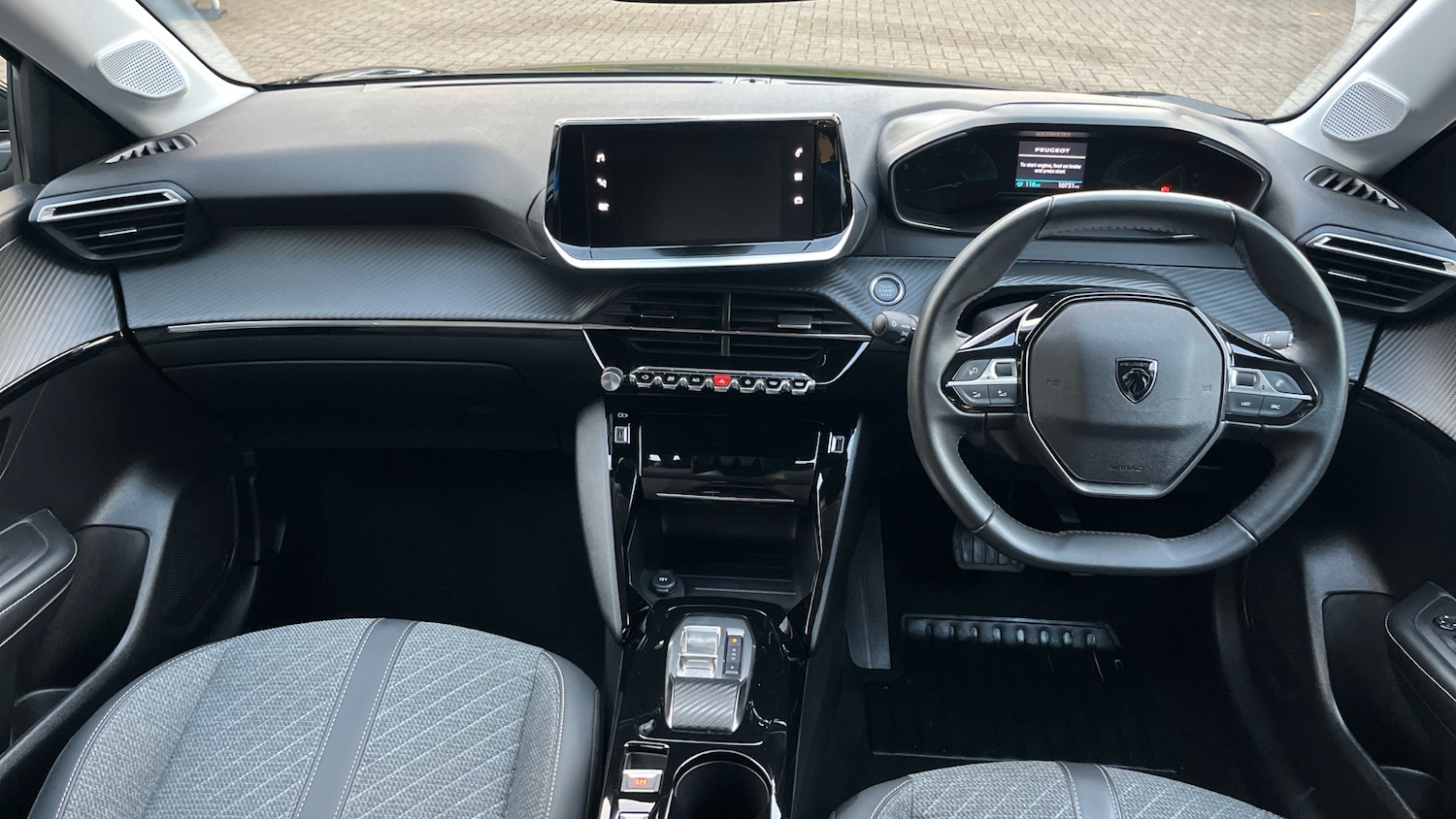 Used Peugeot 208 2024 for sale - 76296647: Photo 4