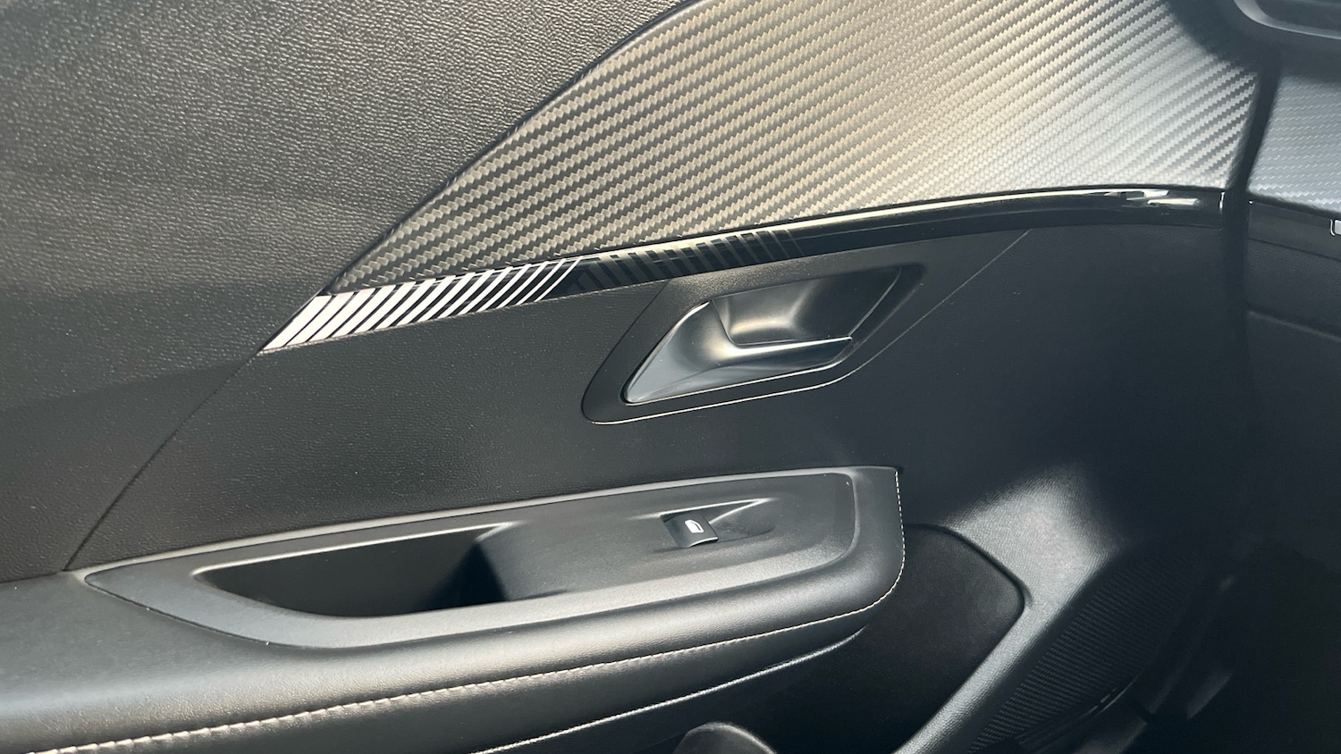 Used Peugeot 208 2024 for sale - 76296647: Photo 41