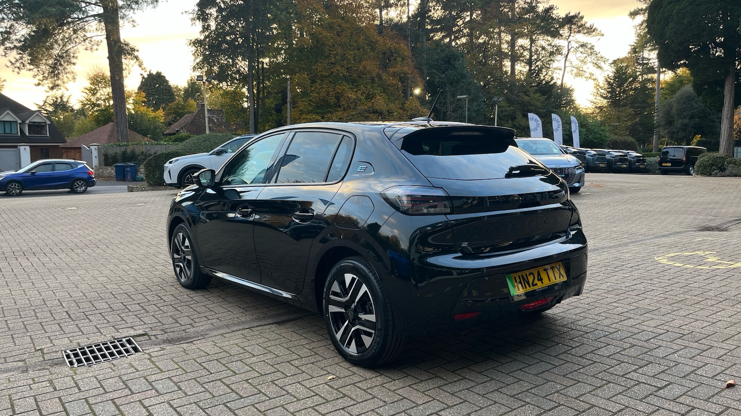 Used Peugeot 208 2024 for sale - 76296647: Photo 5