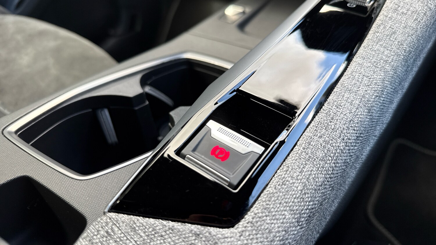 Used Peugeot 3008 2024 for sale - 75811605: Photo 21