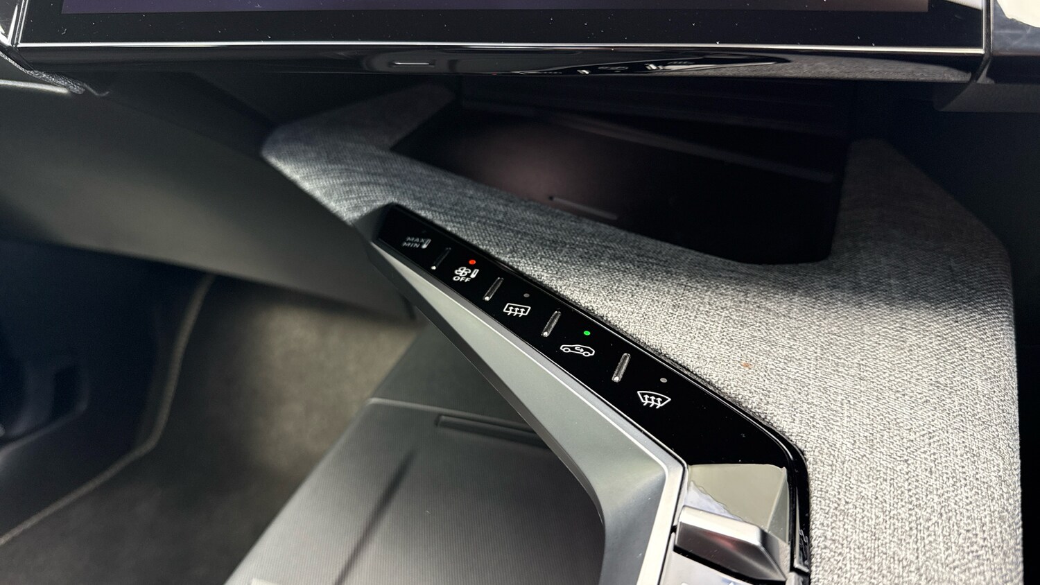 Used Peugeot 3008 2024 for sale - 75811605: Photo 40