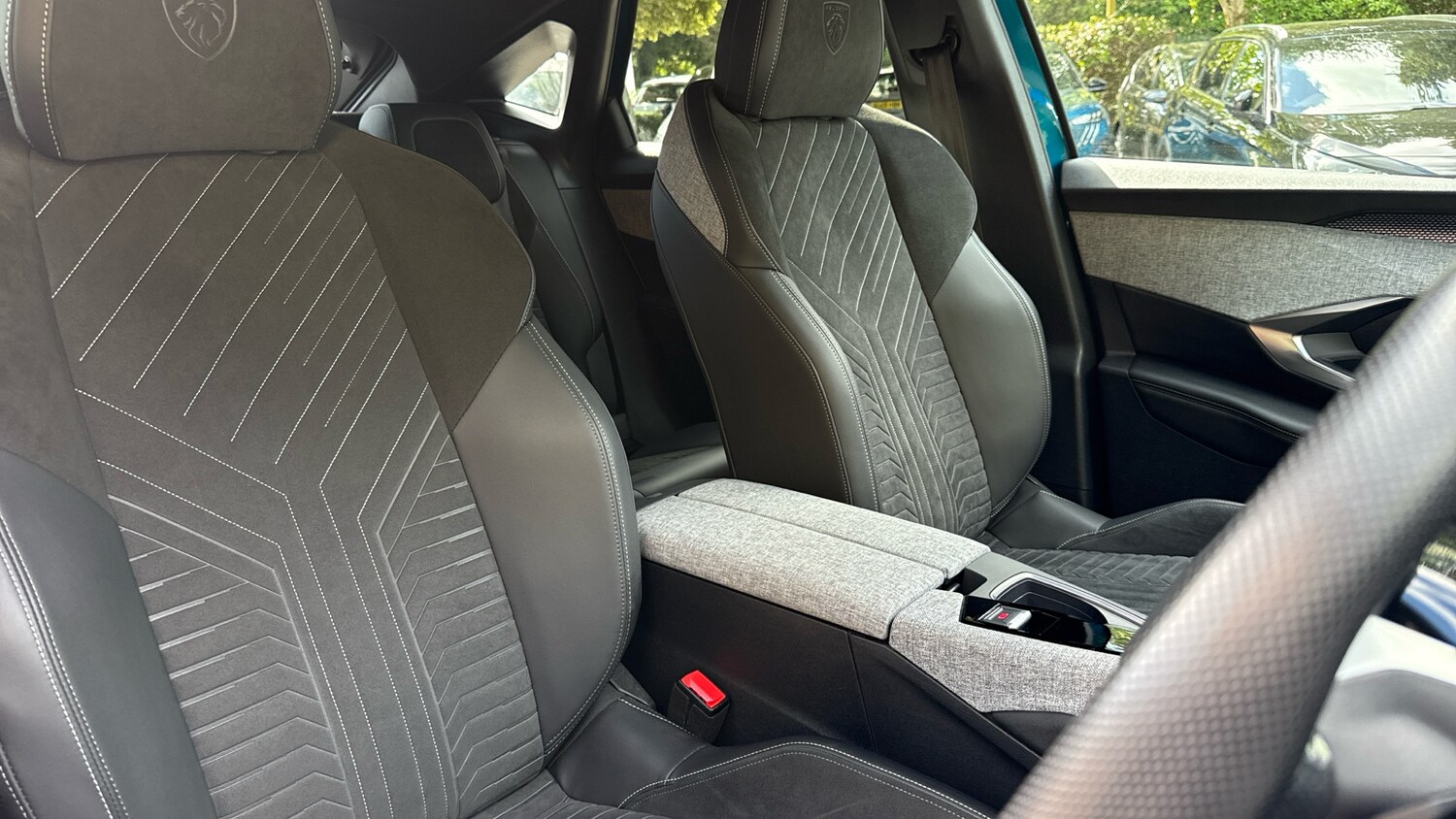 Used Peugeot 3008 2024 for sale - 75811605: Photo 42