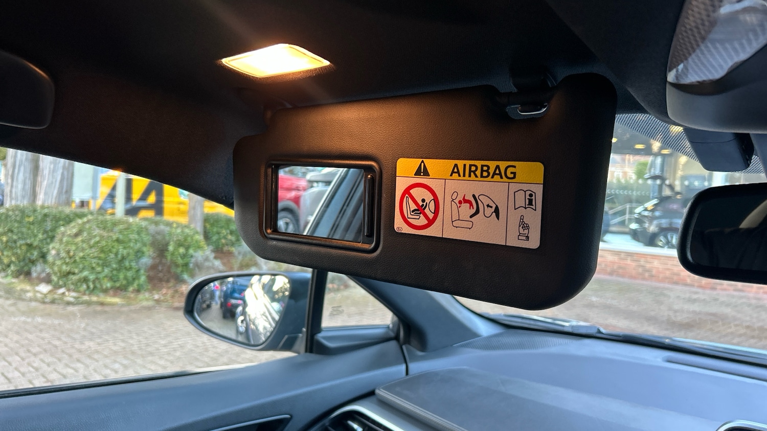 Used Toyota C-HR 2023 for sale - 77121206: Photo 35