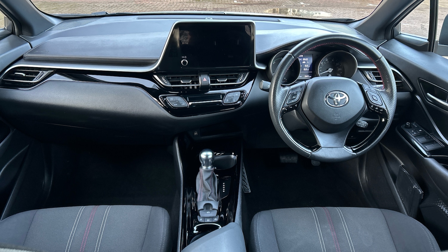Used Toyota C-HR 2023 for sale - 77121206: Photo 5