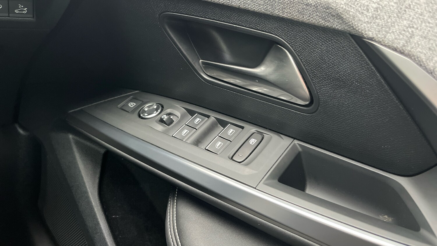 Used Peugeot 3008 2024 for sale - 75942597: Photo 22