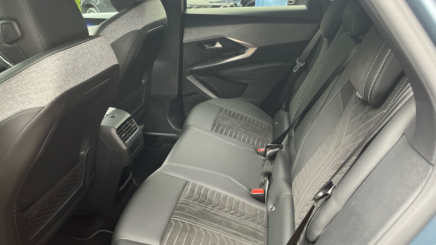 Used Peugeot 3008 2024 for sale - 75942597: Photo 33