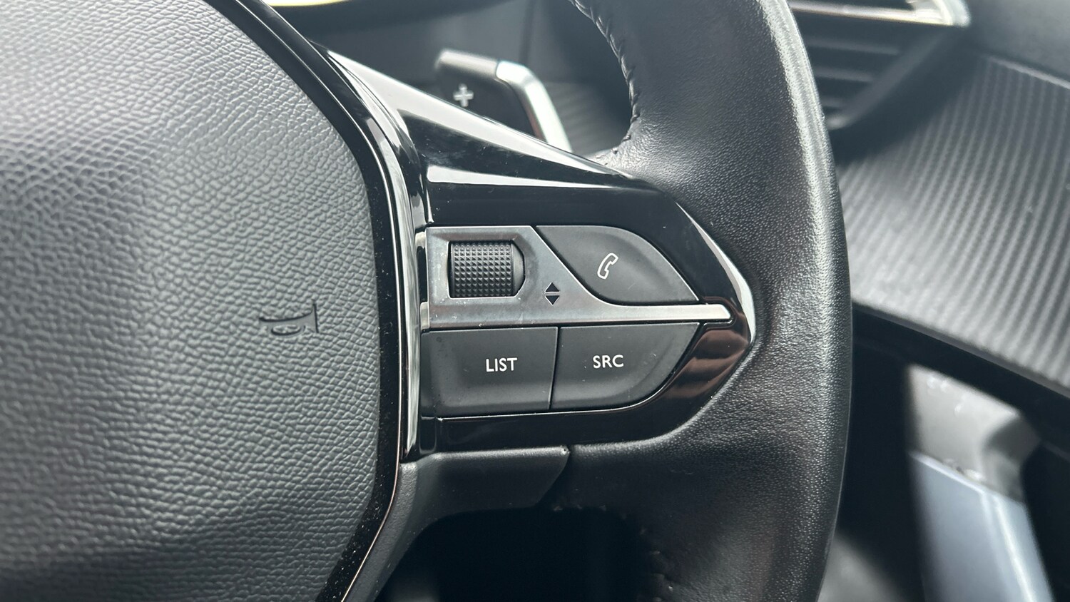 Used Peugeot 2008 2020 for sale - 77397046: Photo 24