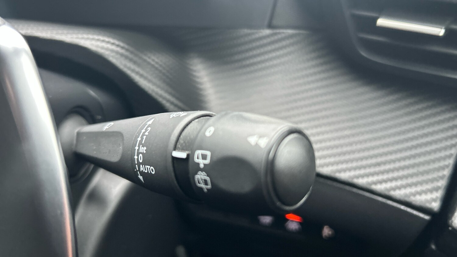 Used Peugeot 2008 2020 for sale - 77397046: Photo 28