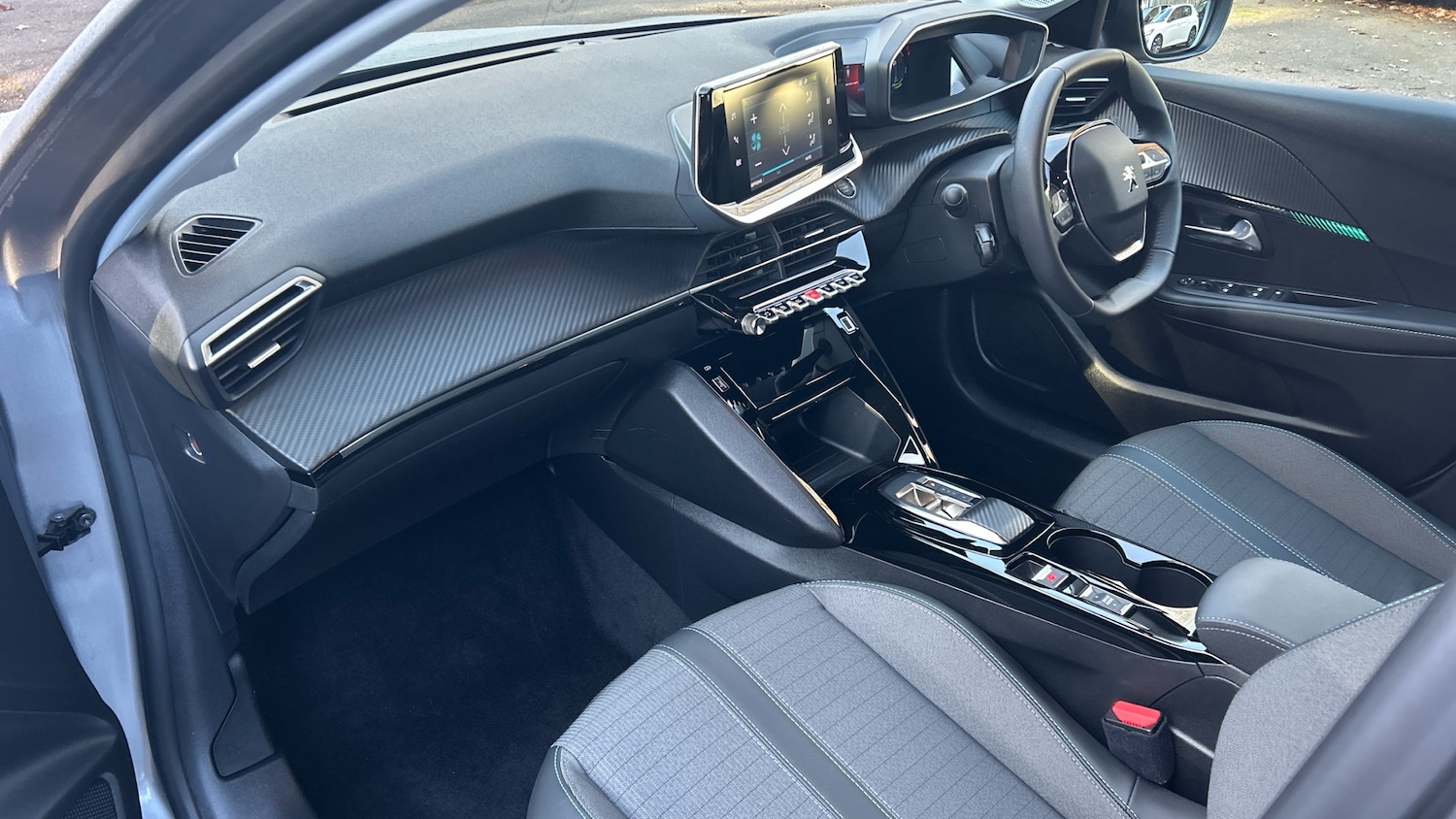 Used Peugeot 208 2023 for sale - 76942811: Photo 12