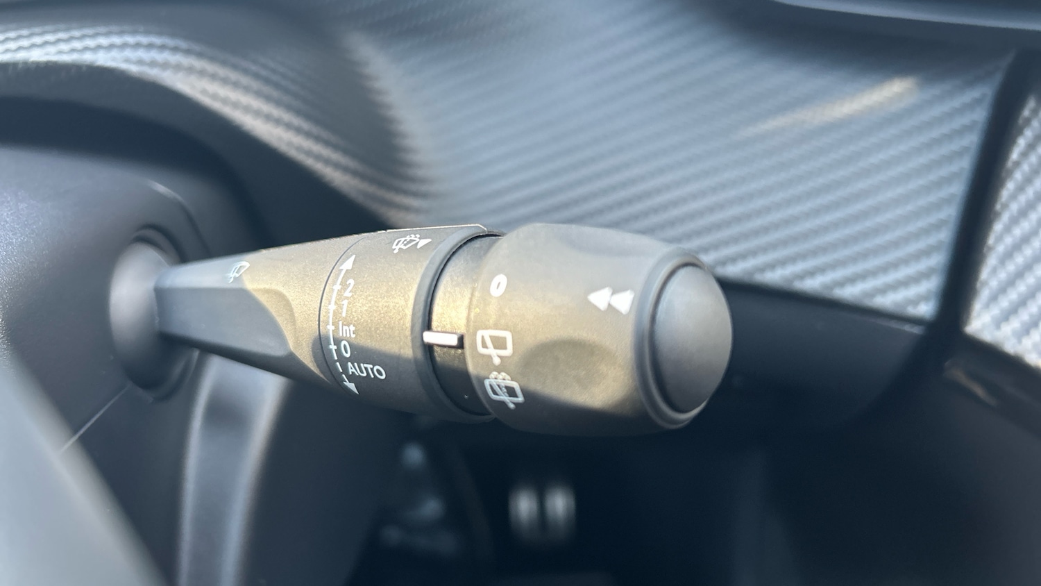 Used Peugeot 208 2023 for sale - 76942811: Photo 28