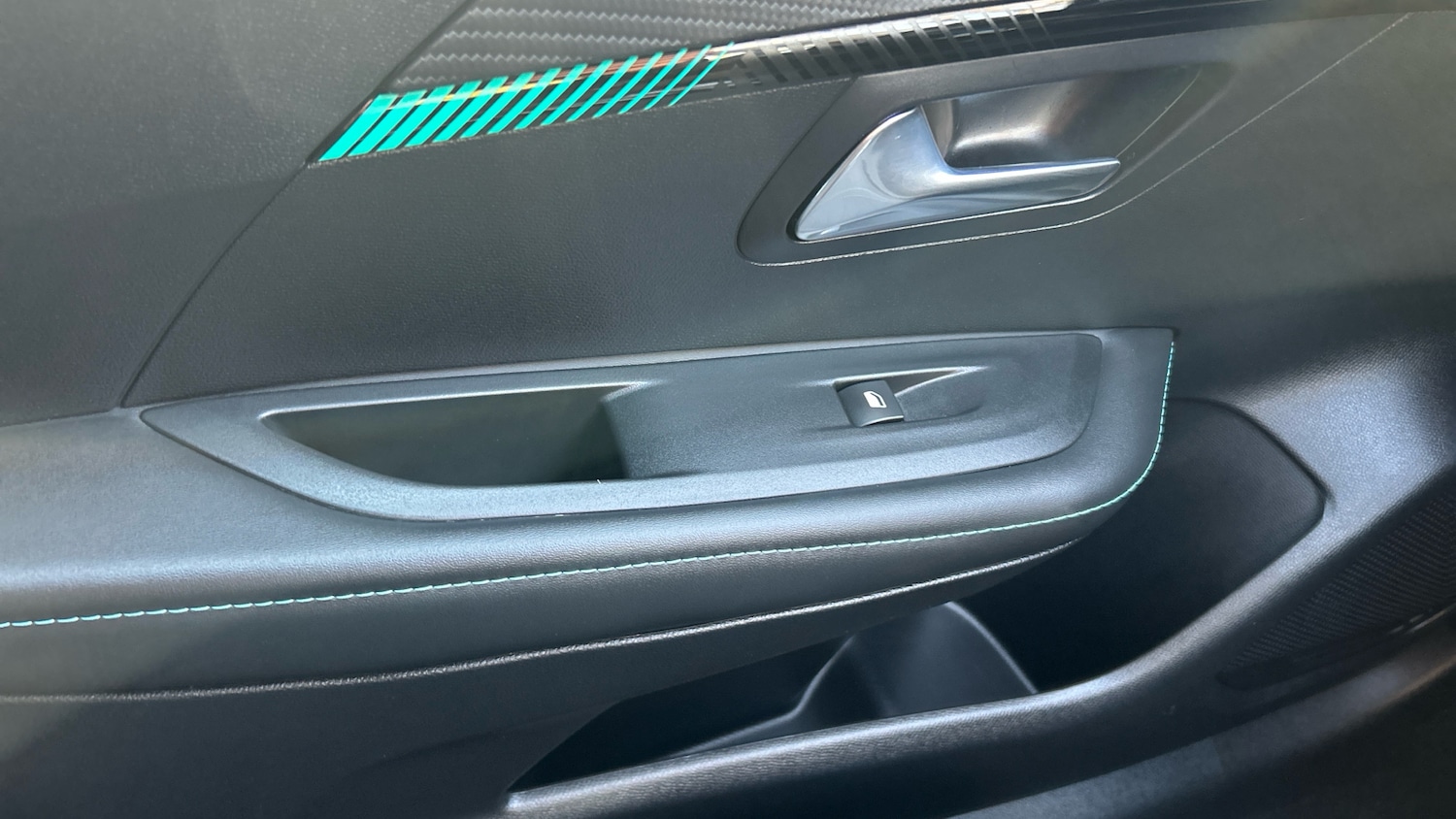 Used Peugeot 208 2023 for sale - 76942811: Photo 39